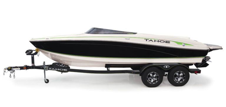 プレジャーボート タホボート 210 Si Limited バスボートジャパン　ダイヤモンドマリン　スポーツボート