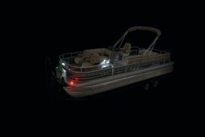 プレジャーボート　サントラッカー24XP3 ポンツーンボート パーティーボート バスボートジャパン　ダイヤモンドマリン