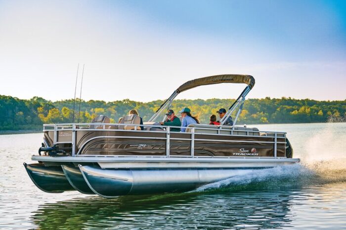 Sun Tracker Sportfish 24 XP3
